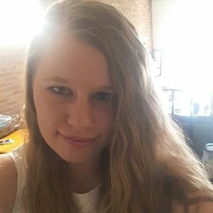 Meet your Posher, Domonique